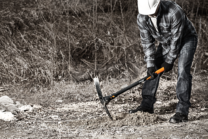 fiskars-1020166-isocore-pick-l-tseraqvi-photo-2