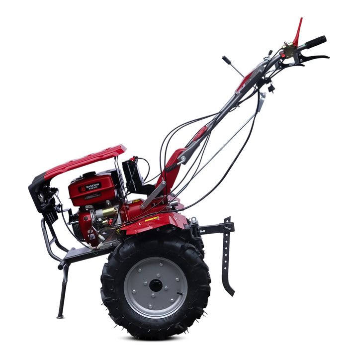 basewin-khelis-motobloki-photo-3