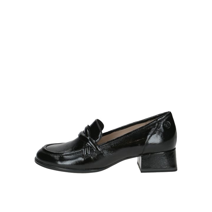 caprice-w251-klasikuri-fekhsatsmeli