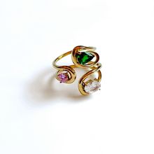 Product image of ოქროსფერი ბეჭედი მწვანე, ვარდისფერი და თეთრი თვლით