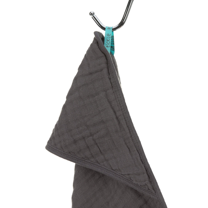 lassig-muslin-hooded-towel-anthracite-pirsakhotsi-qudit-photo-2