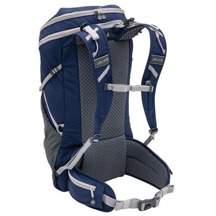 alps-mountaineering-kempingis-zurgchanta-photo-3