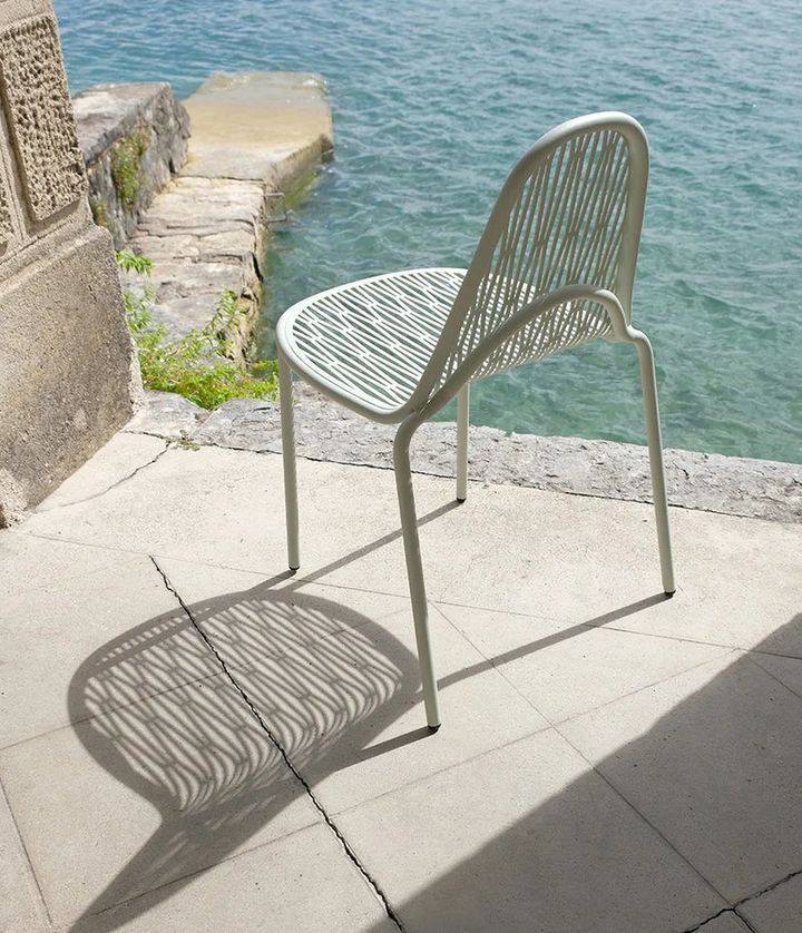 scab-malvasia-armchair-skami-sakhelurit-photo-4