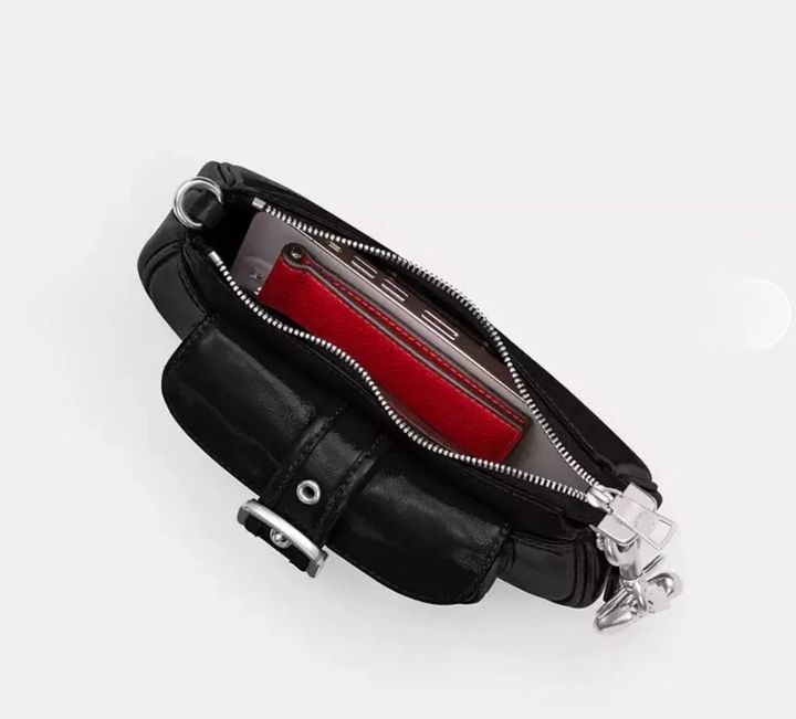 coach-ashton-bag-in-black-gadasakidi-chanta-photo-4