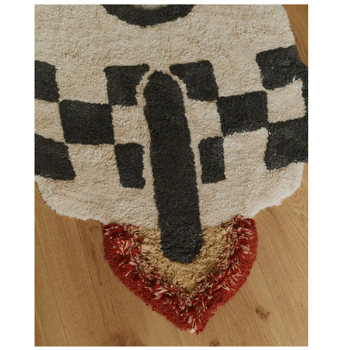 lorena-canals-rocket-khelnaketi-sabavshvo-khalicha-photo-2