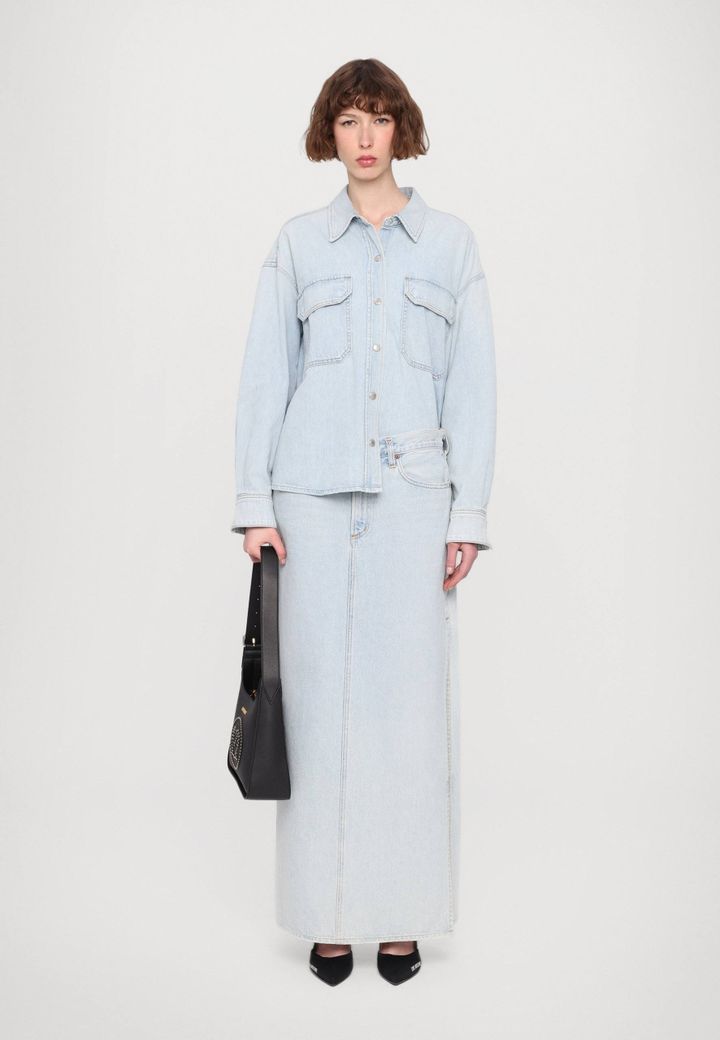 love-moschino-qalis-chanta-photo-2