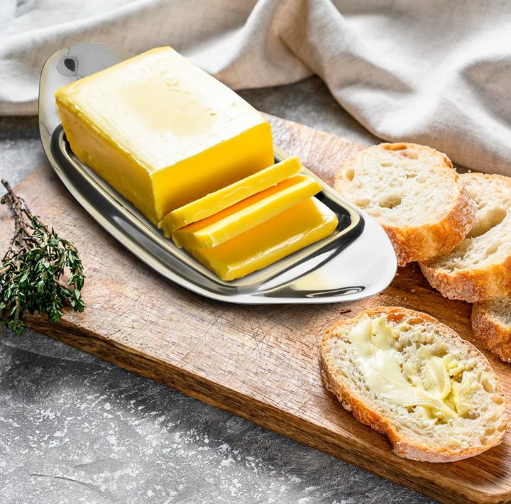 karaqis-dasadebi-da-damcheri-metal-accents