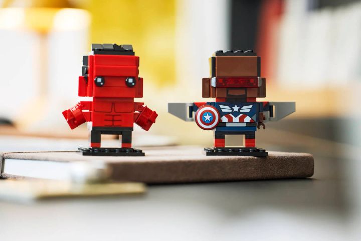 lego-brickheadz---captain-america-red-hulk-konstruqtori-photo-3