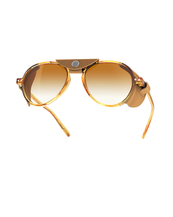 izipizi-cliff-golden-canyon-mzis-satvale-photo-2