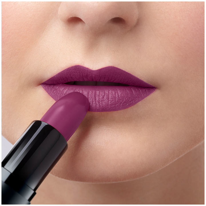 artdeco-perfect-mat-lipstick-tuchsatskhi-photo-3