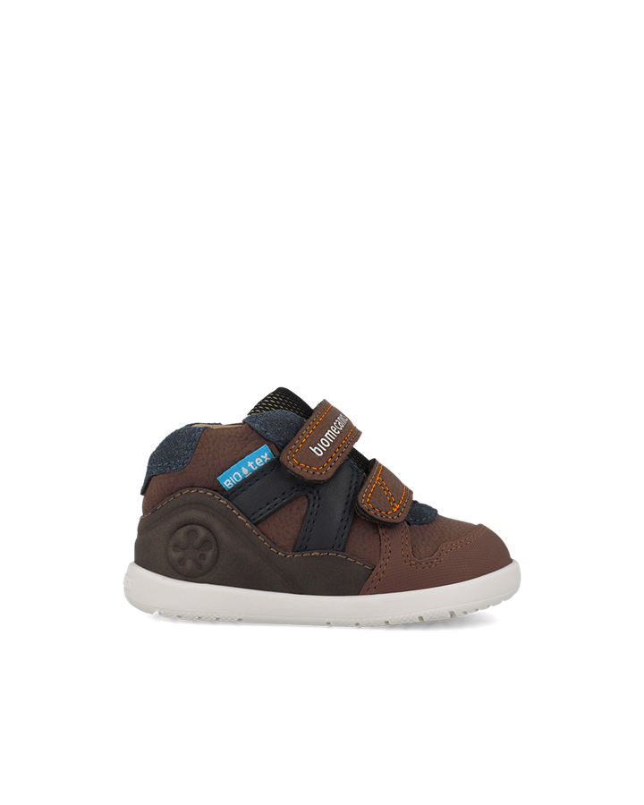 biomecanicsbavshvis-barefoot-fekhsatsmeli-photo-3