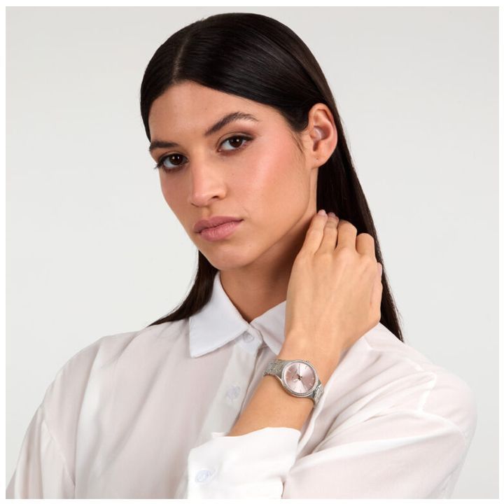 trussardi-r2453172505-qalis-saati-photo-2
