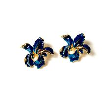 Product image of საყურე ლურჯი ზამბახებით