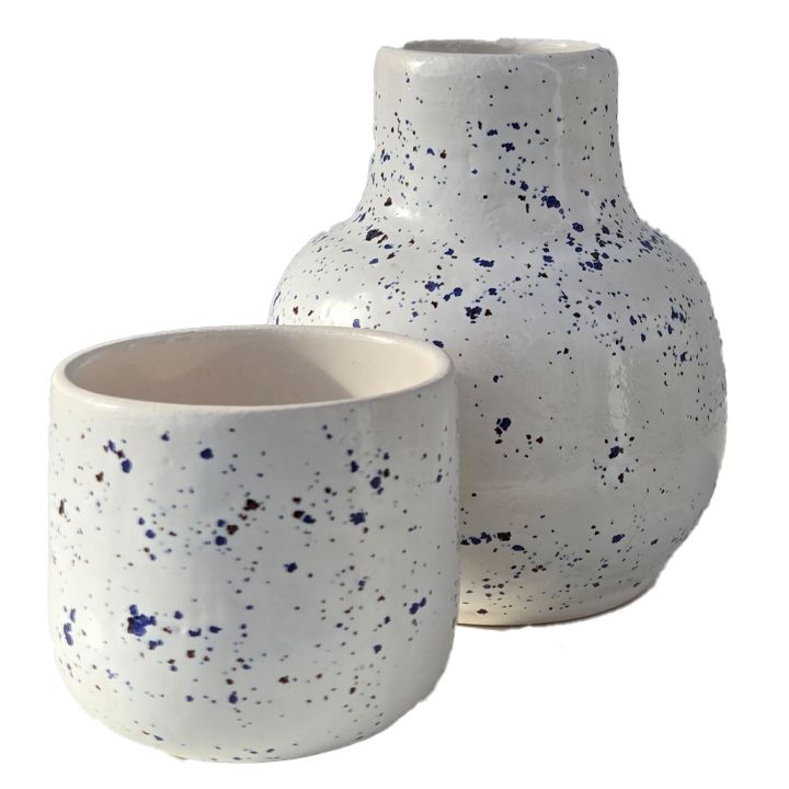 khelnaketi-keramikis-doqi-chiqa-tavsakhurit