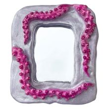 Product image of momoko ხელნაკეთი სარკე რვაფეხა