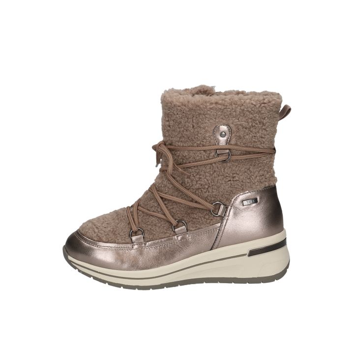 caprice-w390-tovlis-fekhsatsmeli