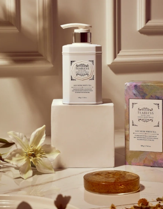 teabless-lily-musk-white-tea-perfume-body-wash-500ml-surnelovani-shkhapis-geli-photo-3