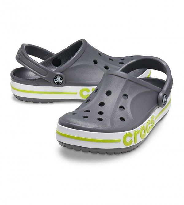crocs-mamakatsis-fekhsatsmeli-photo-4