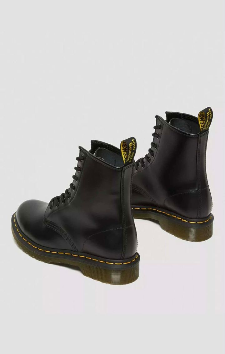 dr-martens-1460-fekhsatsmeli-photo-2