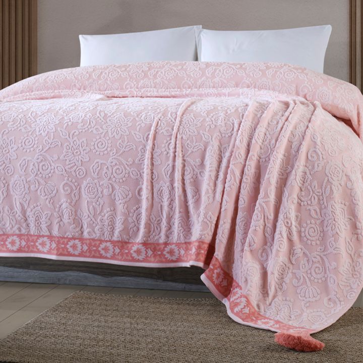 manamo-stella-160-x-230sm-zhakaris-pirsakhotsis-gadasafarebeli-photo-2