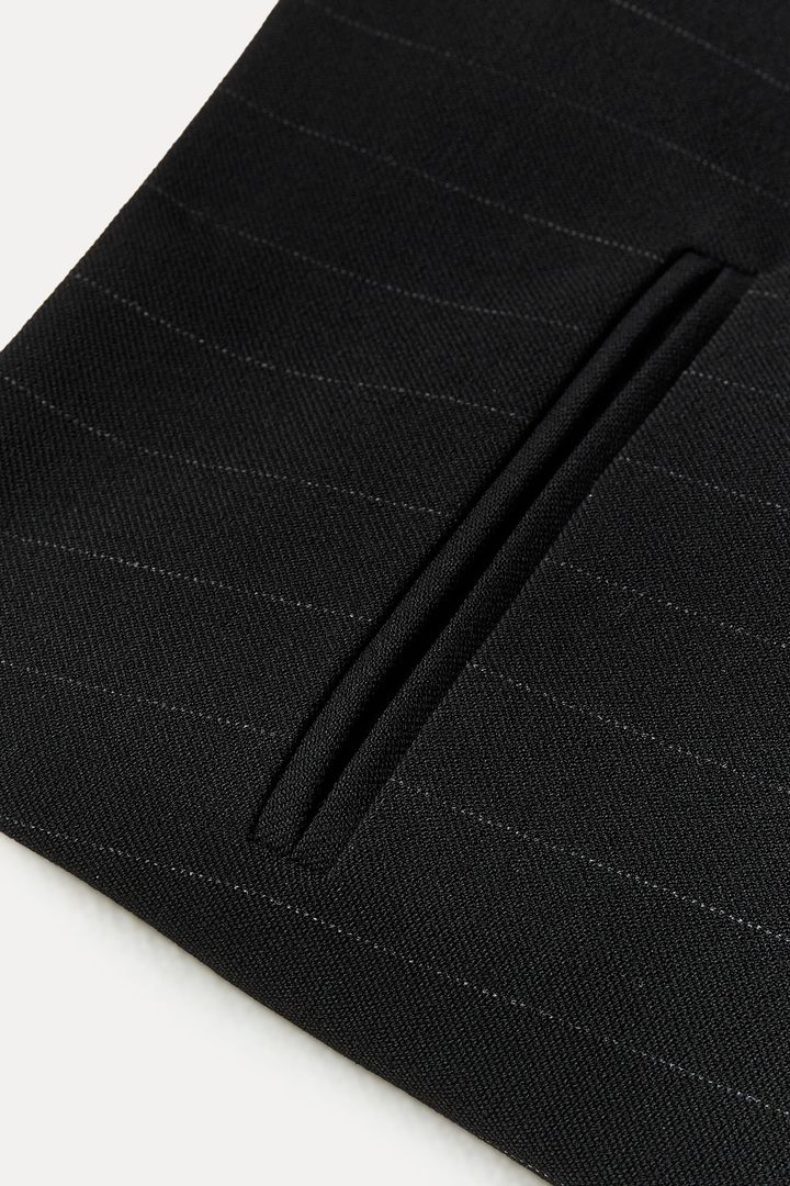 zara-pinstriped-mini-skirt-qvedabolo-photo-2