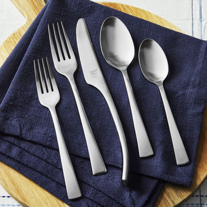 zwilling-bellasera-dana-changlis-nakrebi-photo-3