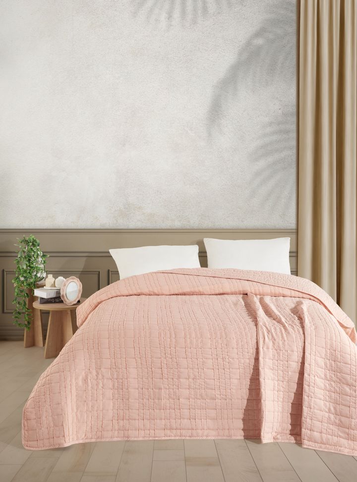 manamo-satsolis-gadasafarebeli-photo-2