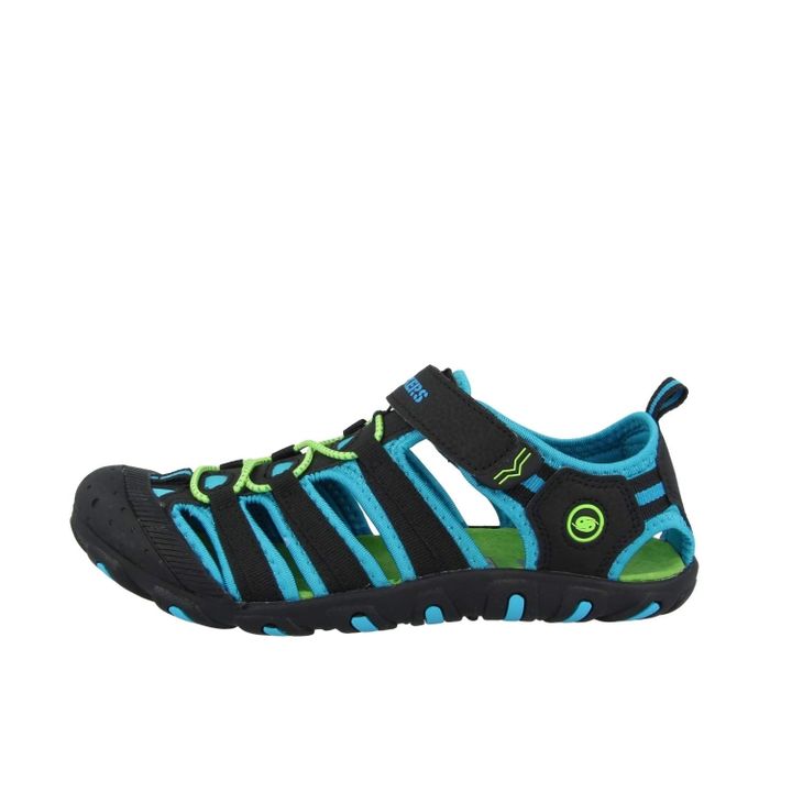 dockers-c002-qoveldghiuri-fekhsatsmeli