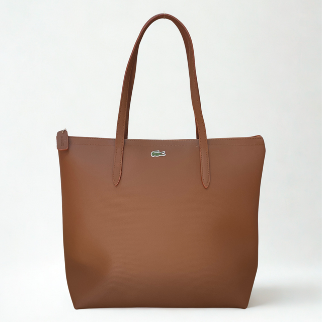 lacoste-qavisferi-khelchanta