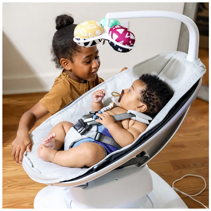 new-mamaroo-multi-motion-baby-swing-musikaluri-baunseri-photo-2