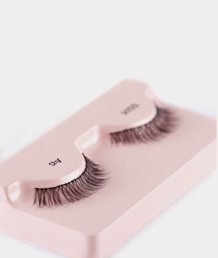 kiss-usa-khelovnuri-dasakravi-tsamtsamebi-natural-lash-photo-3