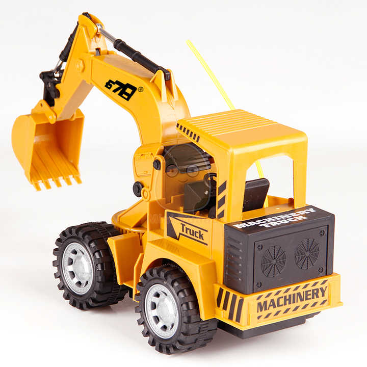 golden-child-gh-8075e-distantsiurad-martvadi-eqskavatori-photo-4