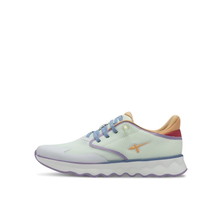 tamaris---w468-sportuli-fekhsatsmeli